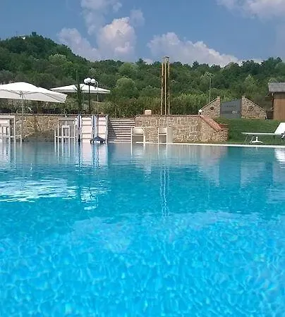Casale Degli Ulivi *