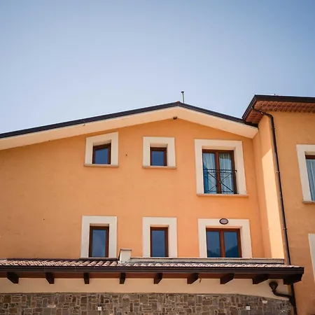 Country house Casale Degli Ulivi *
