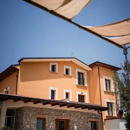 Casale Degli Ulivi Country house