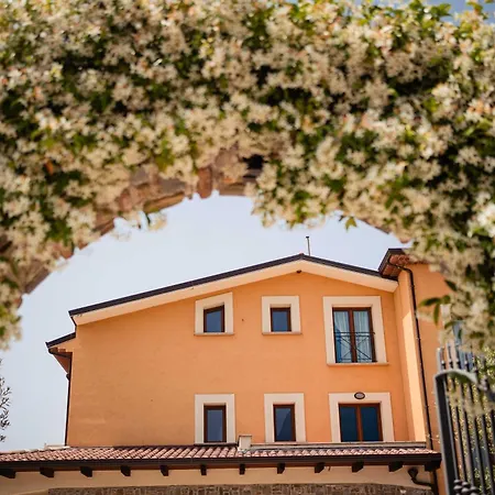 Country house Casale Degli Ulivi