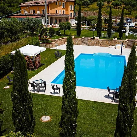 Casale Degli Ulivi Country house