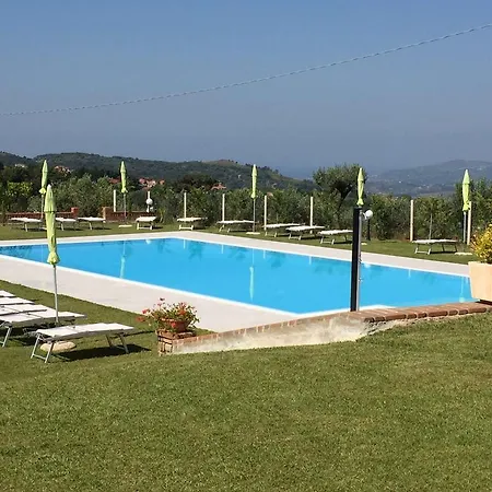 Country house Casale Degli Ulivi