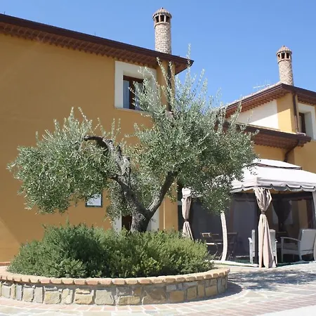 Casale Degli Ulivi Country house